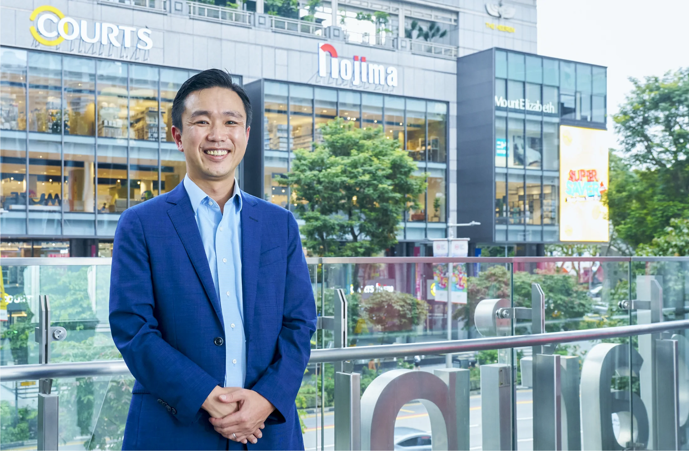 社員VOICEメインビジュアル